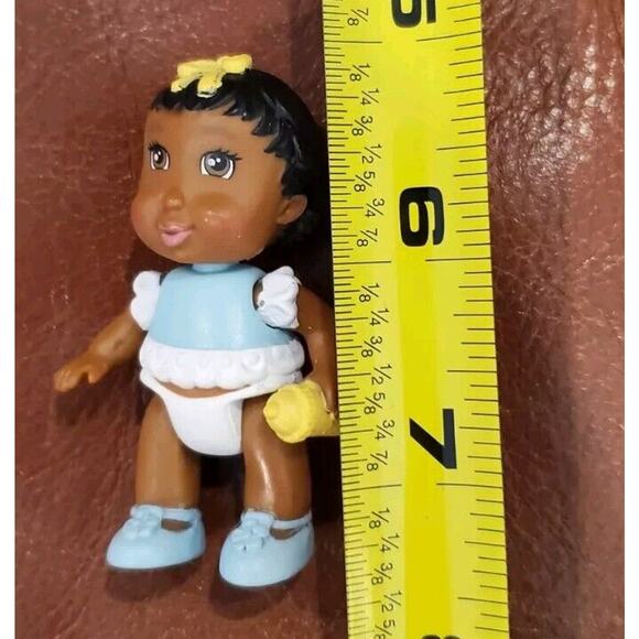 LCB Learning Curve Dollhouse Baby Girl Bottle Replacement Toy Blue White Rare - Picture 4 of 11